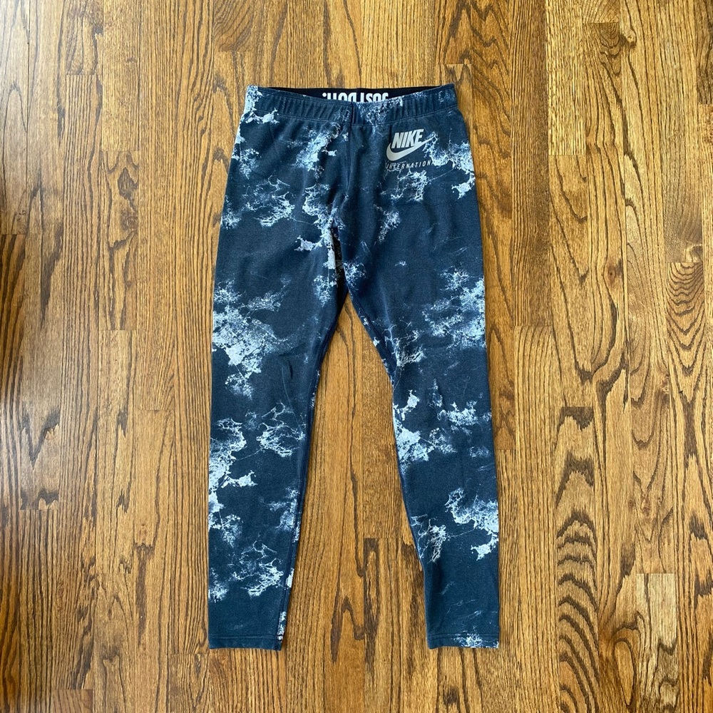 Nike marble print, full length leggings
